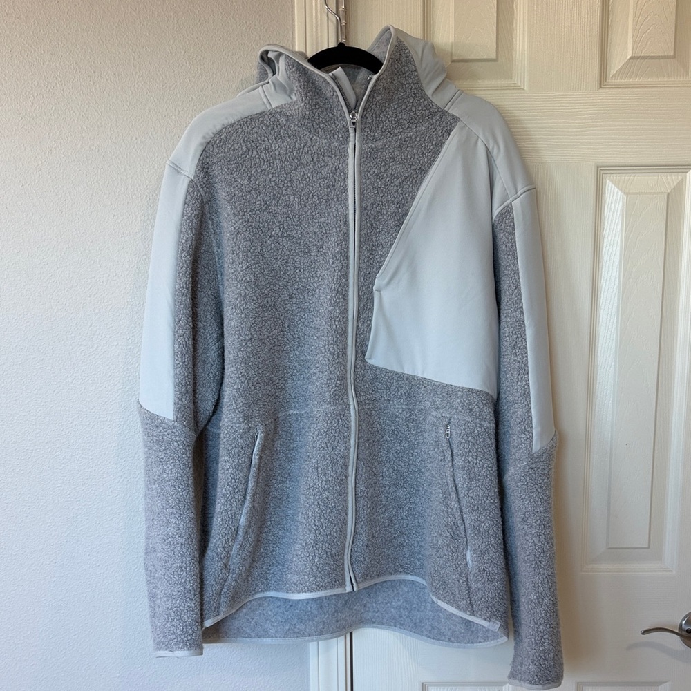 Lululemon Tundra Trek Jacket